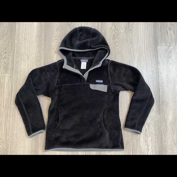 Patagonia Women’s Re-Tool Snap-T Fleece Pullover with Hood - Picture 1 of 3